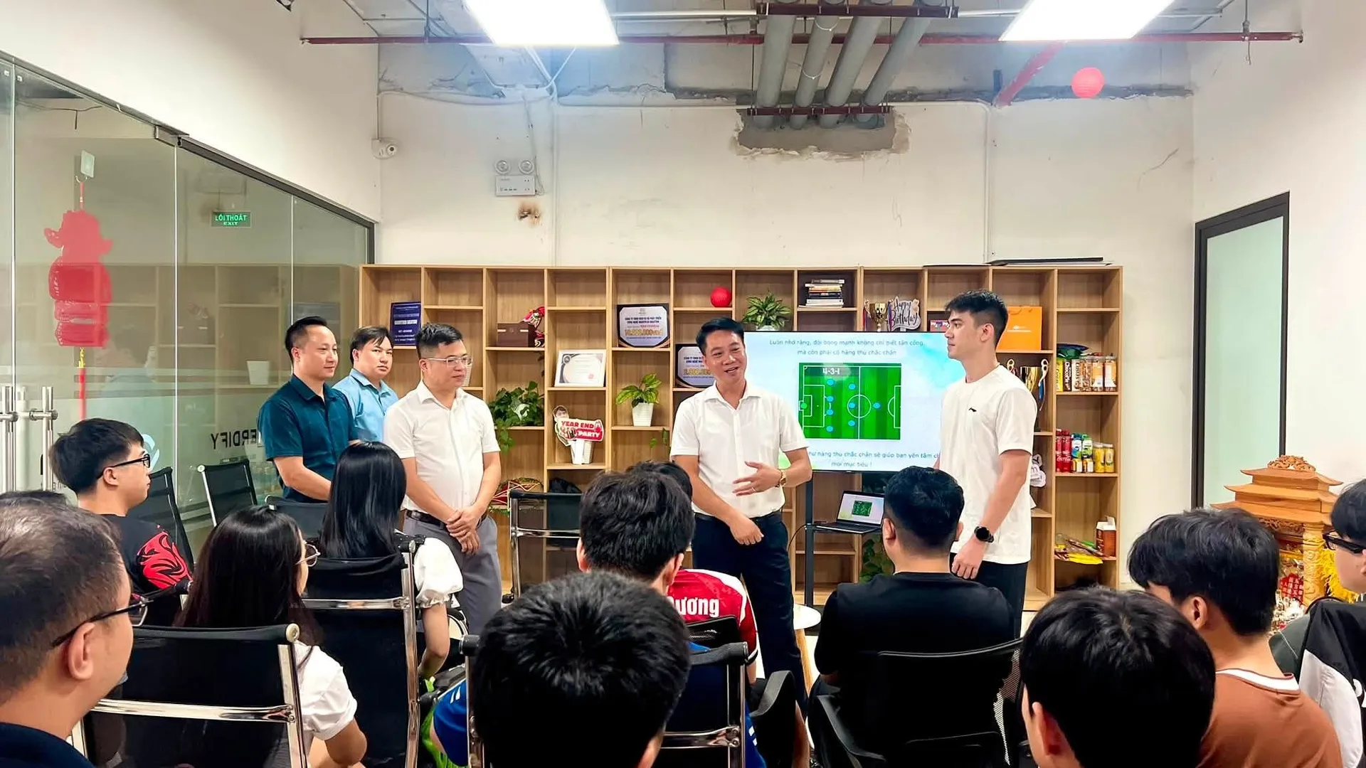 HACHITECH TỔ CHỨC TƯ VẤN SỨC KHỎE VÀ TÀI CHÍNH CÁ NHÂN – ĐỒNG HÀNH CÙNG NHÂN SỰ XÂY DỰNG CUỘC SỐNG AN TÂM